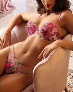 Soutien-gorge Coque Lise Charmel Envolée De Fleurs (Envolée Fuschia) -Lingerie De Mode Magasin soutien gorge coque lise charmel envolee de fleurs envolee fuschia 6