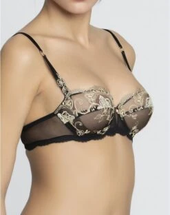 Soutien-gorge Corbeille Lise Charmel Déesse En Glam (Or Glamour) 14 Soutien-gorge Corbeille Lise Charmel Déesse En Glam (Or Glamour) -Lingerie De Mode Magasin soutien gorge corbeille lise charmel deesse en glam or glamour 4